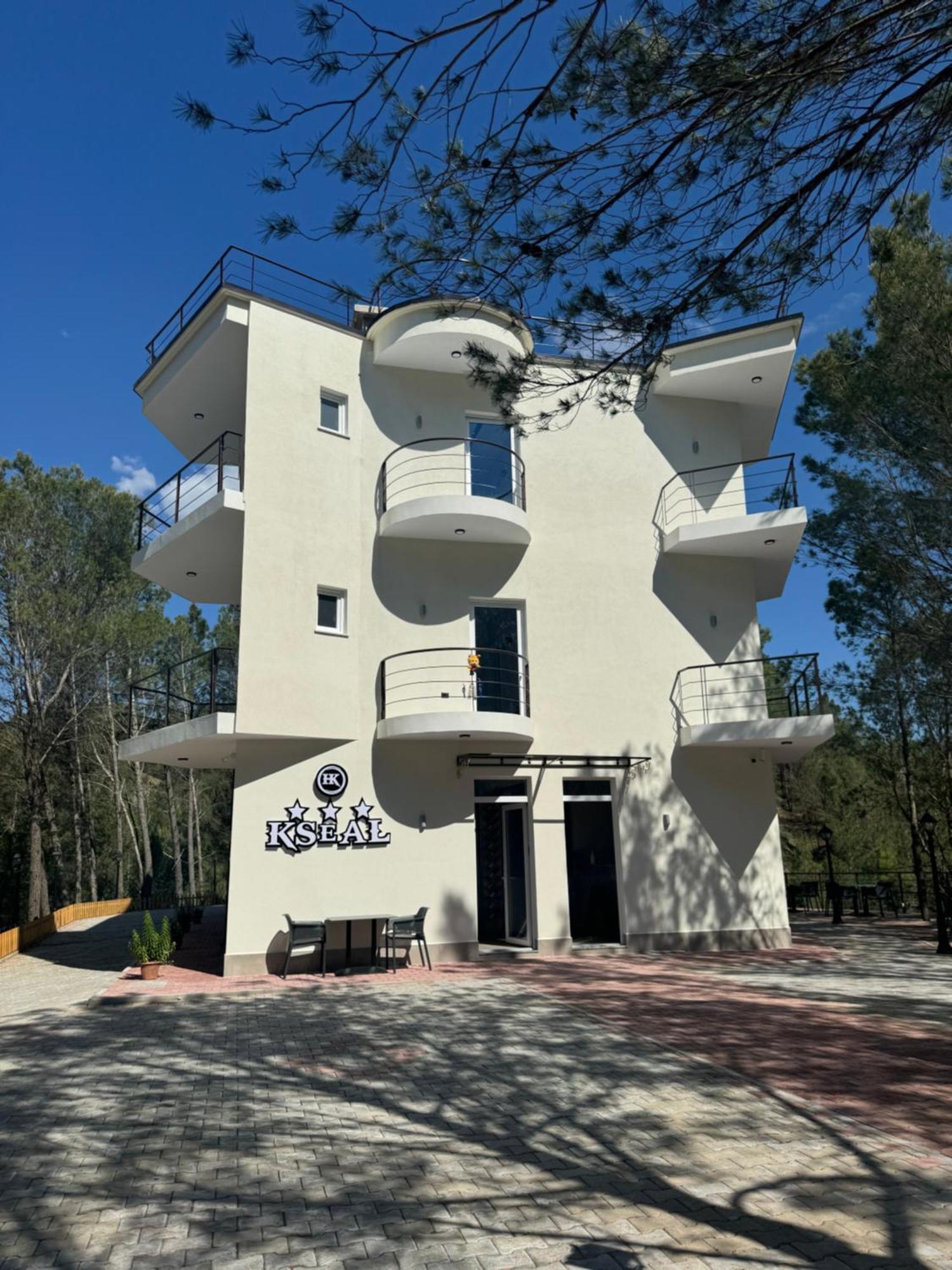 Hotel Kseal Пермети Экстерьер фото