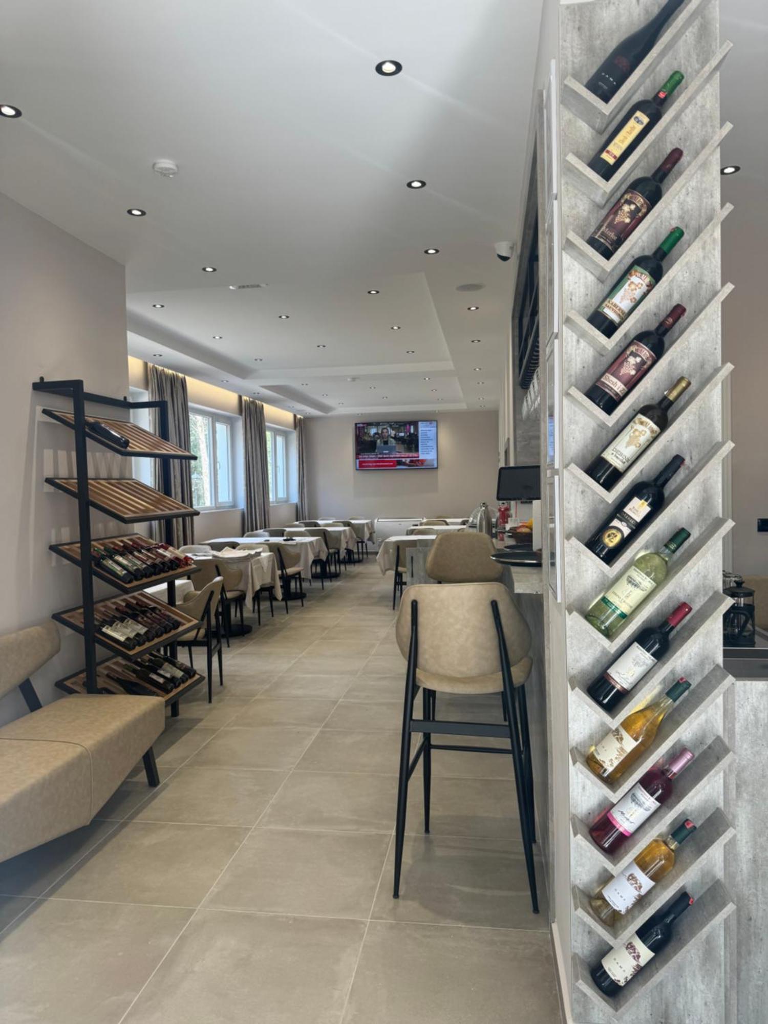 Hotel Kseal Пермети Экстерьер фото