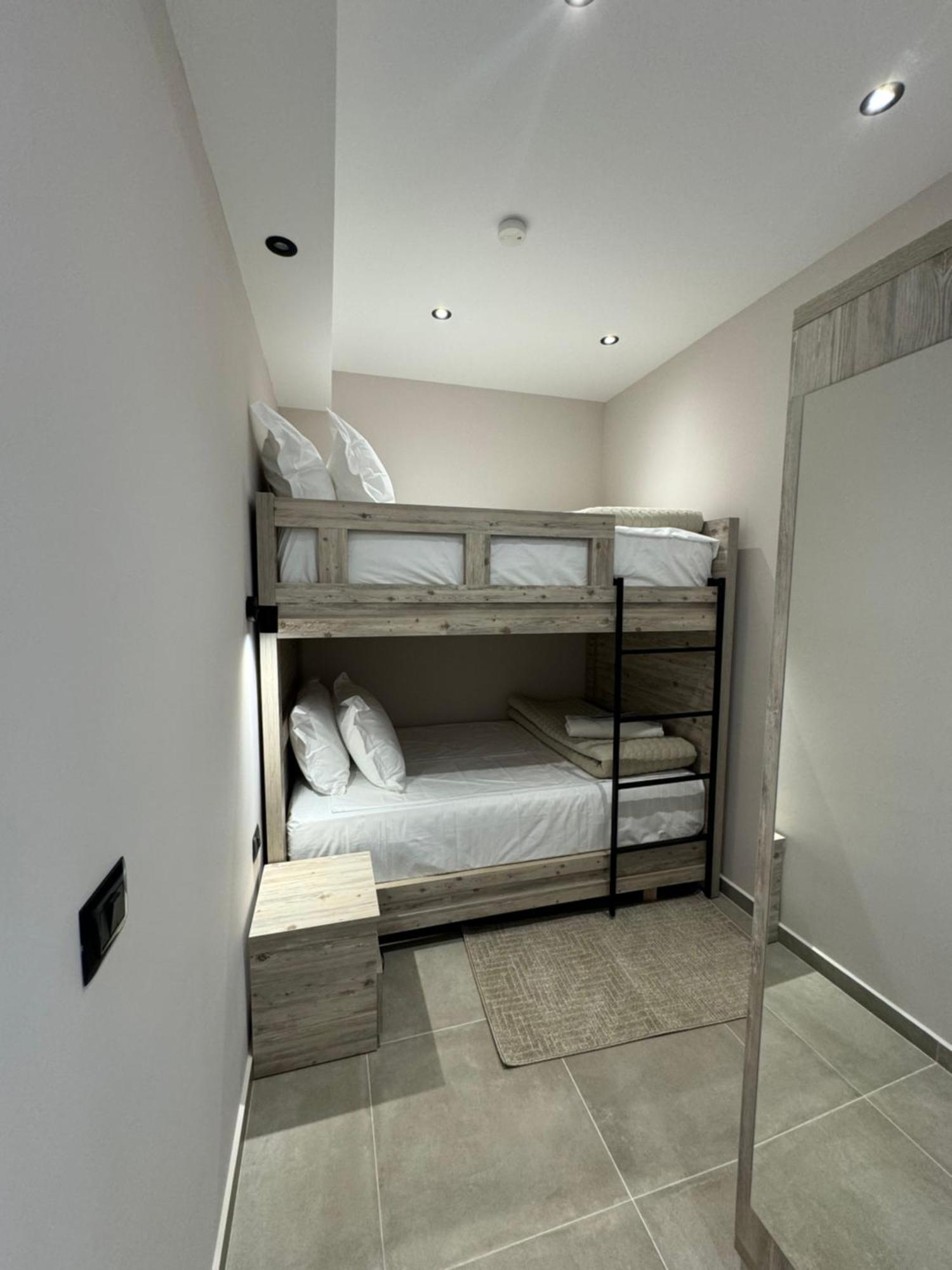 Hotel Kseal Пермети Экстерьер фото